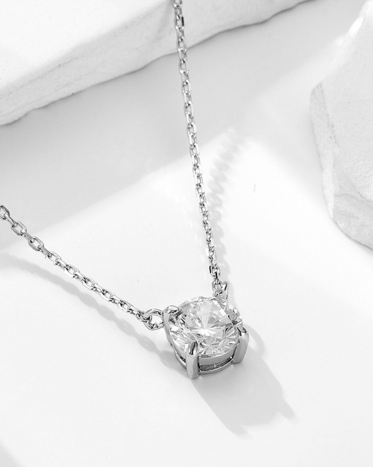 Round solitaire pendant necklace for women