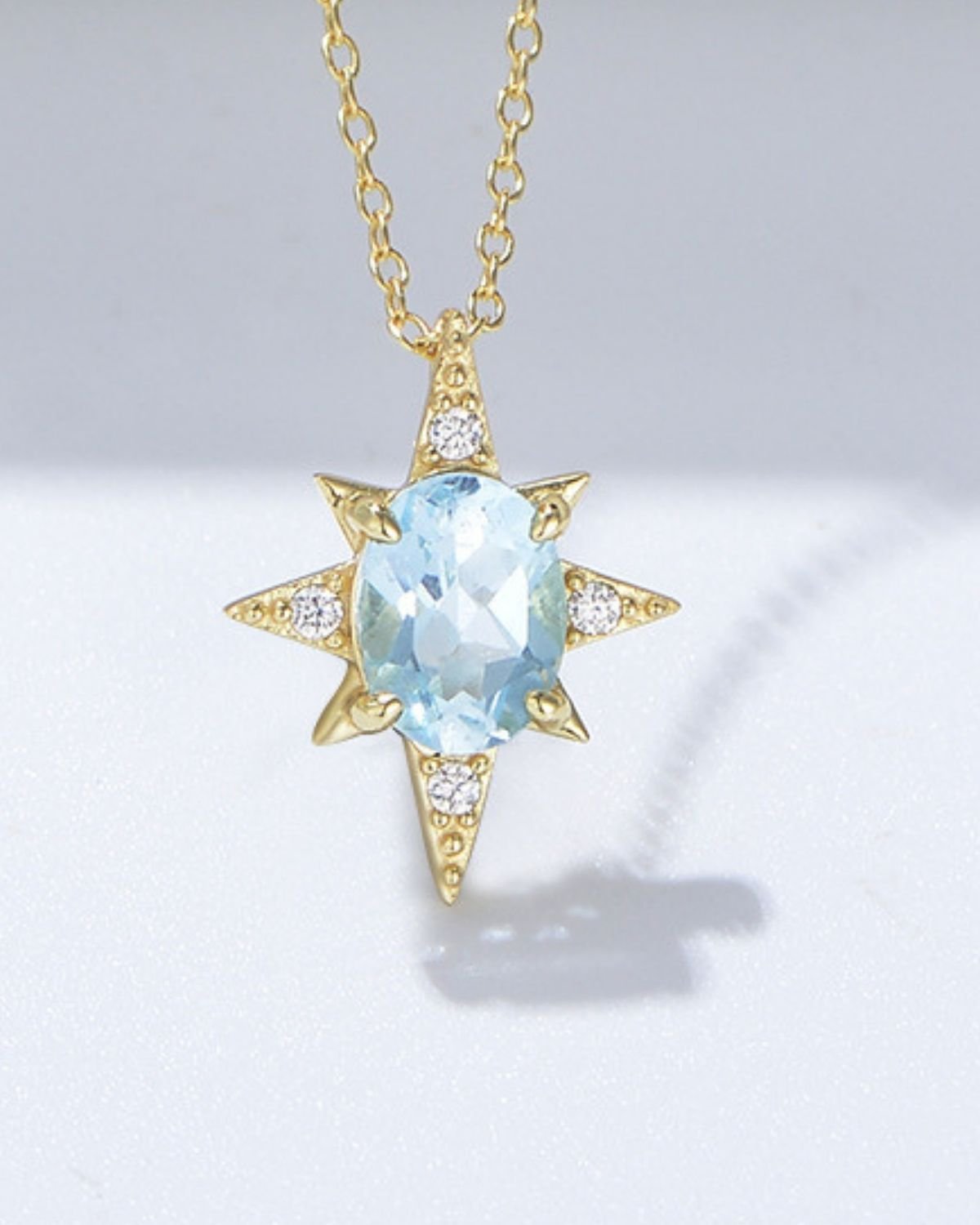 star-cut-crystal-pendant-necklace.jpg gold plated silver Star-shaped crystal pendant necklace